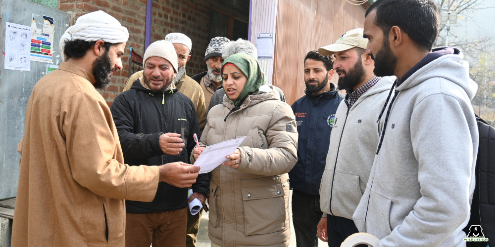 Aaliya mir undertaking awareness programs